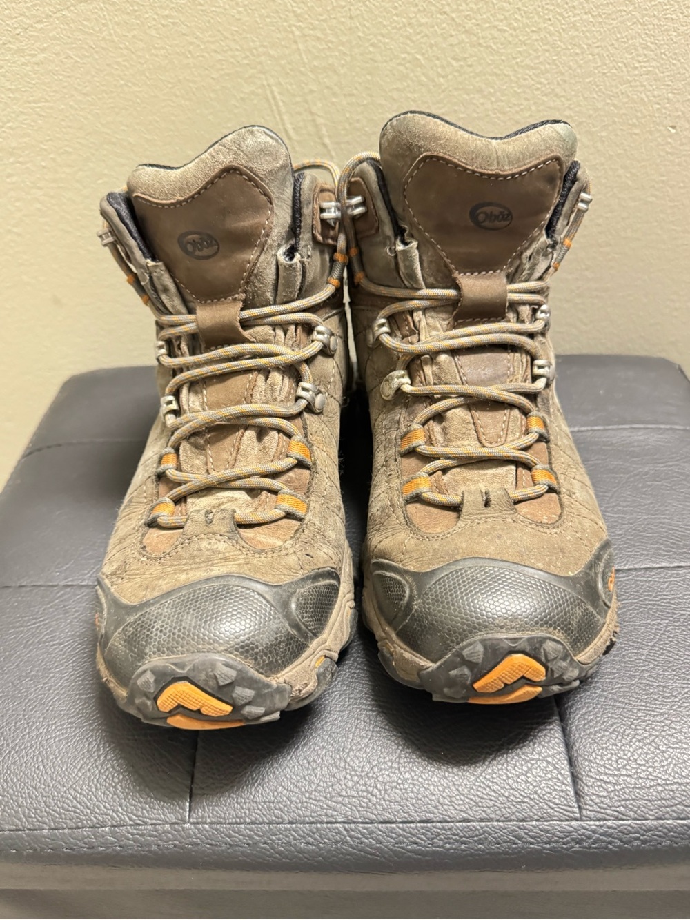 Oboz Men's Brown Hiking Boots - Rugged Trail Performance